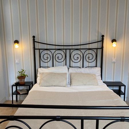 Casa Largo Do Poco Guesthouse อัลวอร์ ภายนอก รูปภาพ