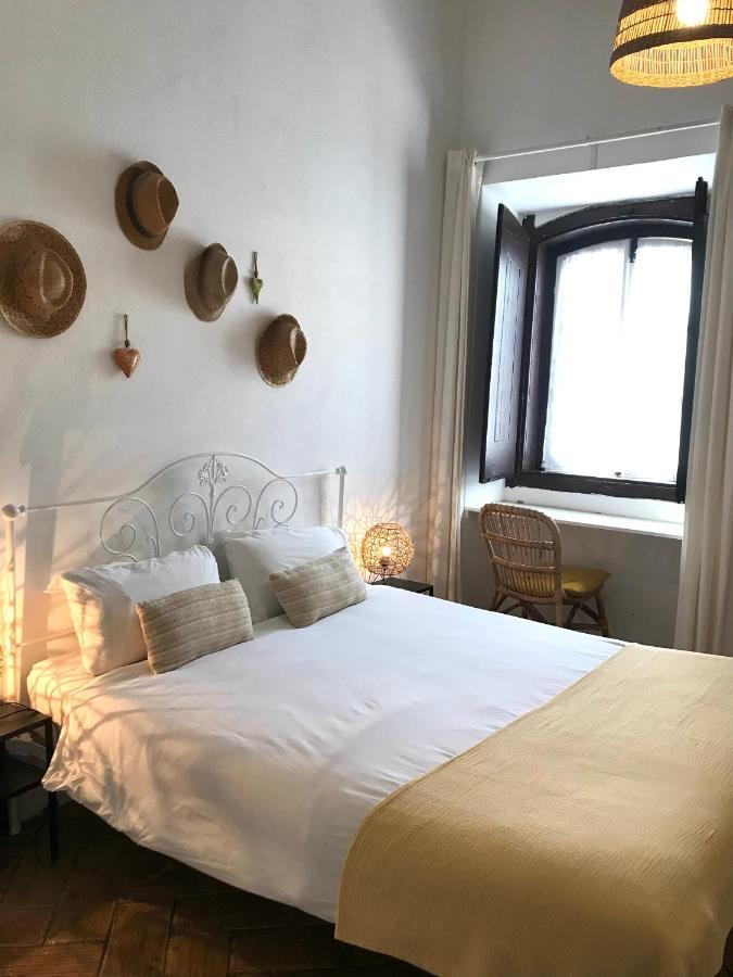 Casa Largo Do Poco Guesthouse อัลวอร์ ภายนอก รูปภาพ