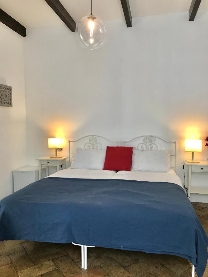 Casa Largo Do Poco Guesthouse อัลวอร์ ภายนอก รูปภาพ