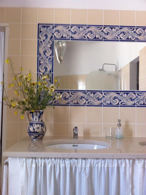 Casa Largo Do Poco Guesthouse อัลวอร์ ภายนอก รูปภาพ